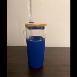 HD Design glass bottle with bamboo lid